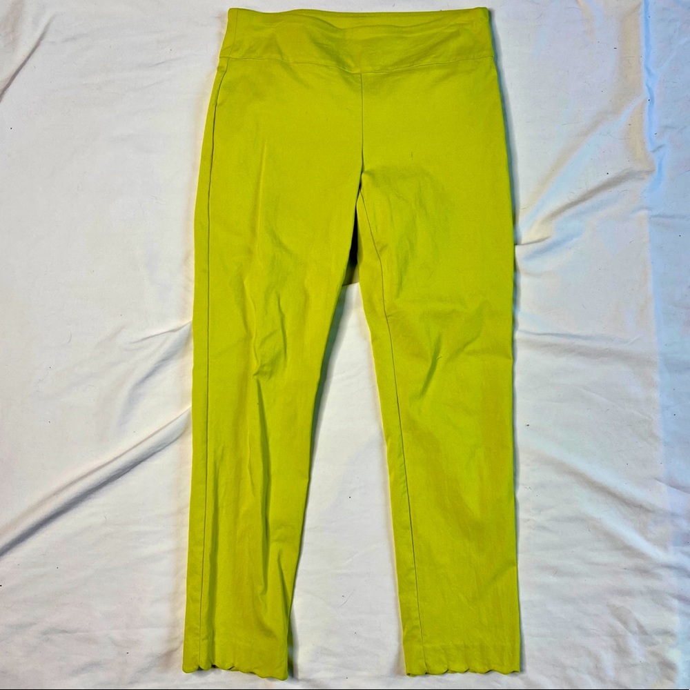 Attyre Lime green yellow green scalloped pants Womens size 4